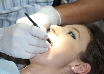4 Reasons to Visit a North London Emergency Dentist