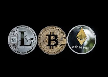 Top 10 Benefits of Investing in Cryptocurrency