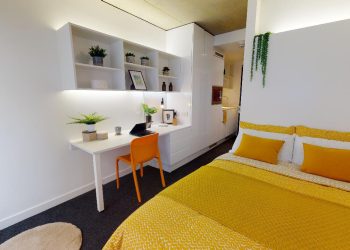 Leicester University Halls vs Private Accommodation: Which is Best?