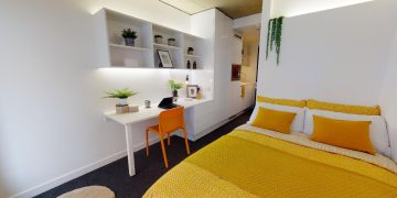 Leicester University Halls vs Private Accommodation: Which is Best?