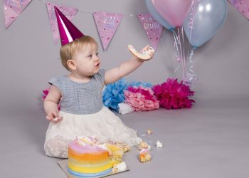 Cake Smash photography for your baby’s first birthday