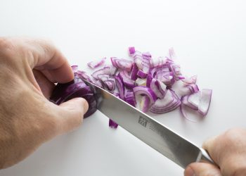 Reasons To Use Professional Knife Sharpening Services