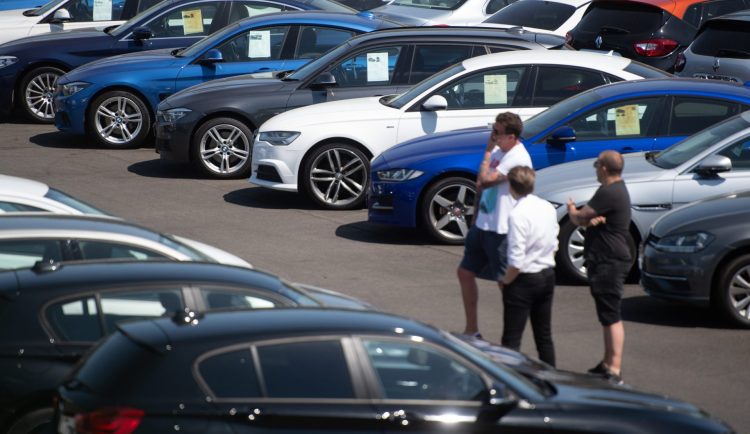 The Benefits of Using a Car Buying Company