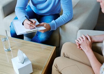 Overcoming Trauma and Depression in the City: How Counselling Can Provide Support and Guidance
