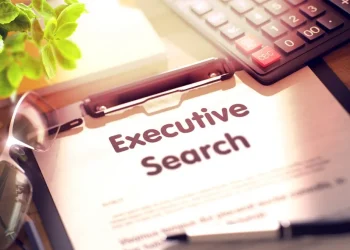 Executive Search Firms Vs. Advertising Yourself: Unpacking the Advantages