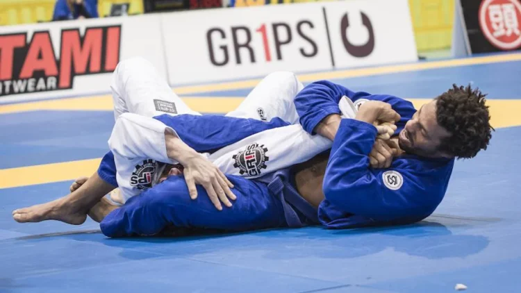 The Social Aspects of Competitive Jiu Jitsu: How Competing Can Help You Build a Supportive Community