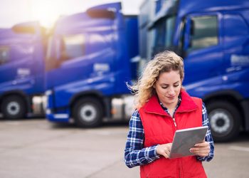 The Cost-Effective Solution: Using a Freight Forwarder for Shipping Needs