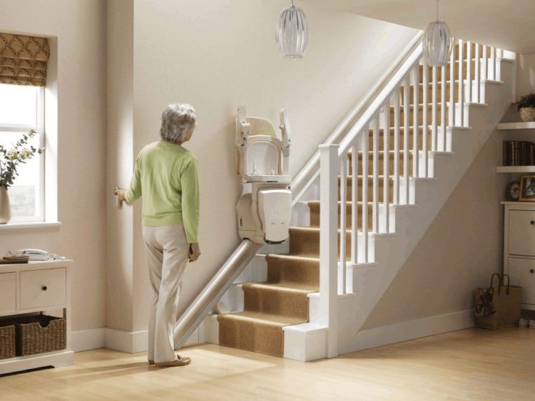 The Value of Choosing a Local and Independent Stairlift Expert for Your Home Mobility Needs