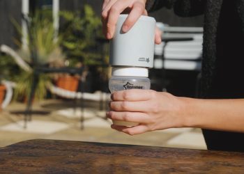 Portable and Practical: The Key Benefits of Choosing a Travel-Friendly Bottle Warmer