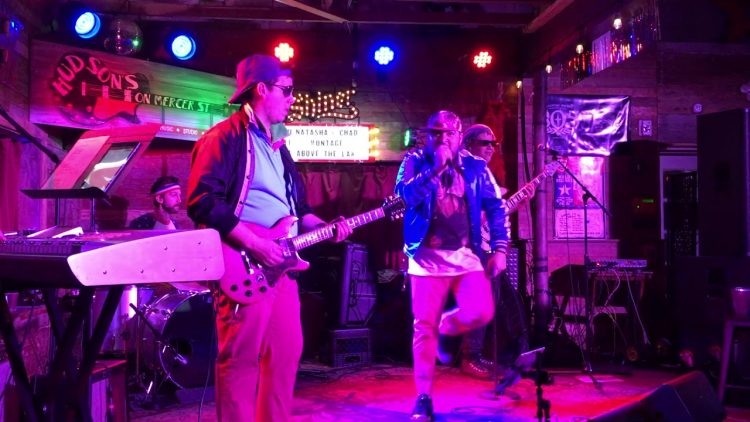 Unleashing Creativity and Innovation: How Live Bands Elevate Corporate Events