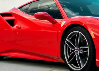 From Dream to Reality: Compelling Reasons to Experience a Ferrari Hire