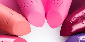 Unlocking a World of Possibilities: The Advantages of Joining Avon as a Sales Representative in London