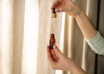 Colloidal Silver Uses for Optimal Oral Health and Hygiene