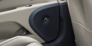 Restoring Audio Excellence: Top Services for Bentley Naim Amplifier Repair