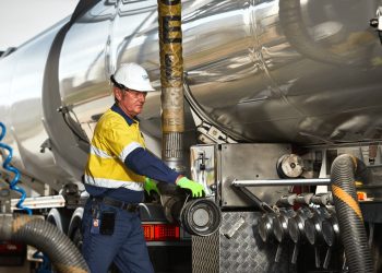 Ensuring Safety and Reliability: Advantages of Partnering with Bulk Fuel Delivery Providers