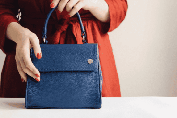 Prestige and Perfection: Exploring the Advantages of Owning Luxury Handbags