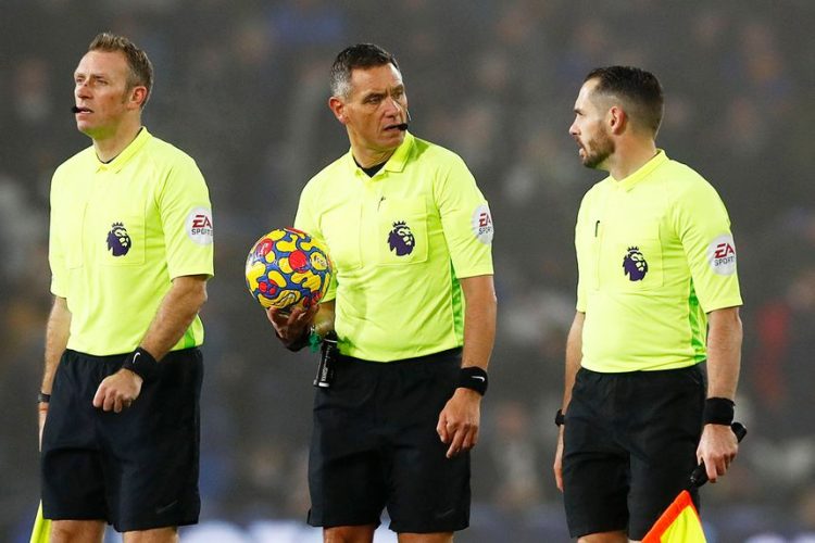 Equipped for Success: Key Elements in a Football Referee Kit