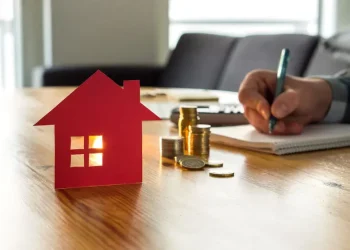 Understanding the Importance of Using a Process Agent for Buy-to-Let Mortgages: What You Need to Know