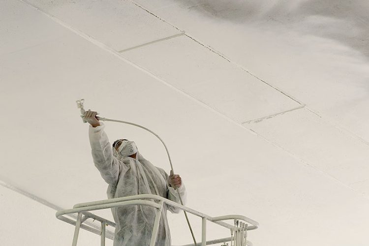 From Warehouses to Signage: The Diverse Applications of Commercial Spray Painting