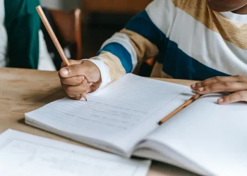 A Guide to Success: Why Expert Tutoring is Key for ISEB Exam Preparation
