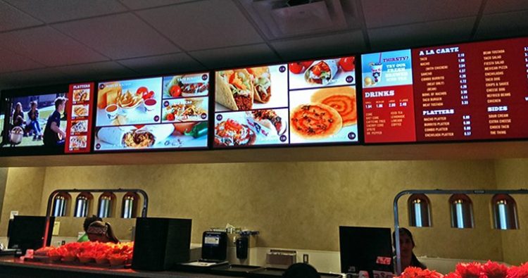 Transforming Dining: Top Reasons to Switch to Digital Menus