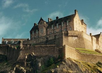 Private Day Tours from Edinburgh: A Journey into Scotland’s Heart