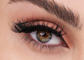 Long-Lasting Drama: The Benefits of False Eyelashes for Every Occasion