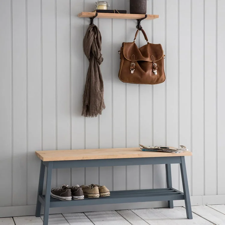 Maximize Your Entryway: How to Pick the Right Hallway Bench