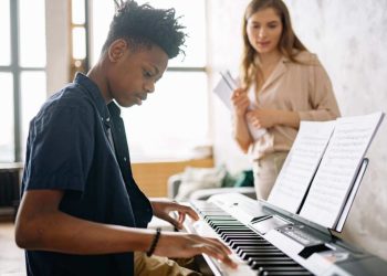 From Scales to School: The Educational Perks of Piano Lessons for Kids