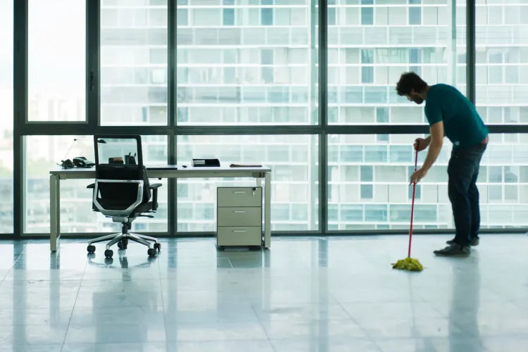 The Advantages of an Office Cleaning Service