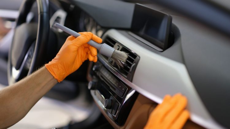 Revolutionise Your Auto Care Routine: Explore the Advancements of Modern Mobile Car Detailing Technology Used in London