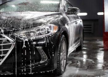 Mastering the Shine: Elite Car Detailing Techniques in London