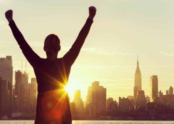Embracing Transformation: The Advantages of Engaging a Life Coach