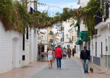 What to Look for in Nerja Apartments When Going on Holiday