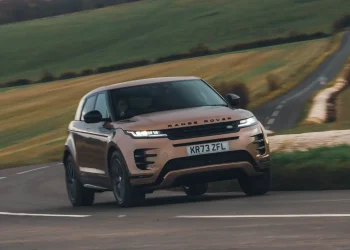 Understanding the Importance of Range Rover Diagnostics Specialists for Your Vehicle