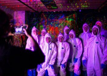 Canvas to Camaraderie: Exploring Splatter Painting for Dynamic Team-Building Events