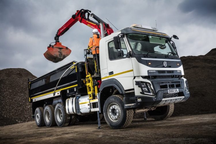 Professional Waste Removal: Grab Lorry Options in Worthing