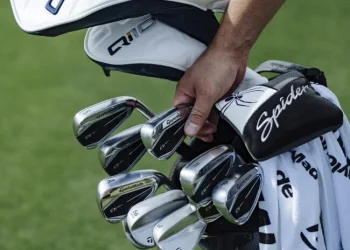 The Personalized Approach: Why Golf Clubs Custom Fitting is Essential for Every Golfer