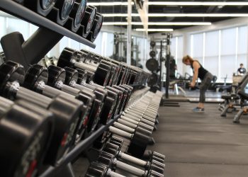 The Heart of Fitness: Exploring the Benefits of Local Gyms