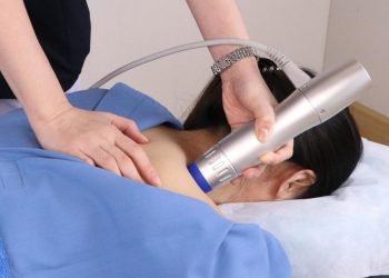 Beyond Traditional Medicine: Why Shockwave Therapy is Gaining Ground in Pain Management