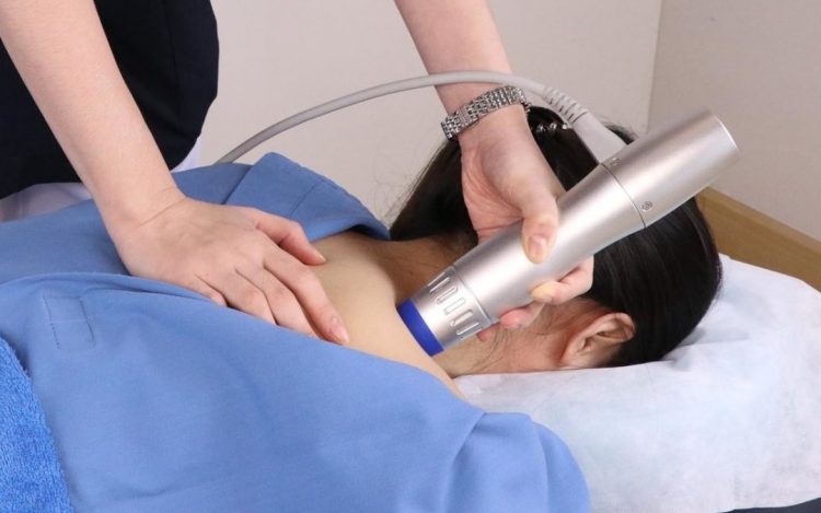 Beyond Traditional Medicine: Why Shockwave Therapy is Gaining Ground in Pain Management