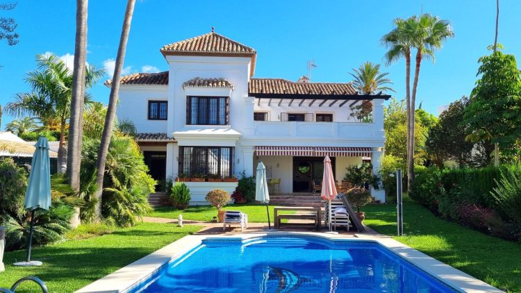 What Budget Do You Need for a Villa for Sale in Marbella
